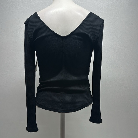 Free People Intimately Shirt Top Blouse Long Sleeve Tee Ribbed Knit Black New XS - Picture 5 of 9